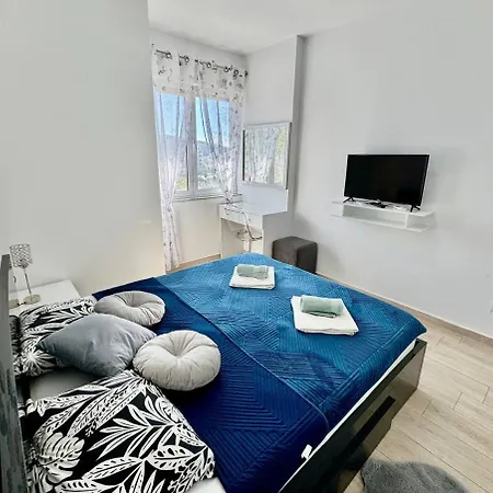 Blue Escape Sea View * Saranda