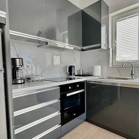 Blue Escape Sea View Apartament *