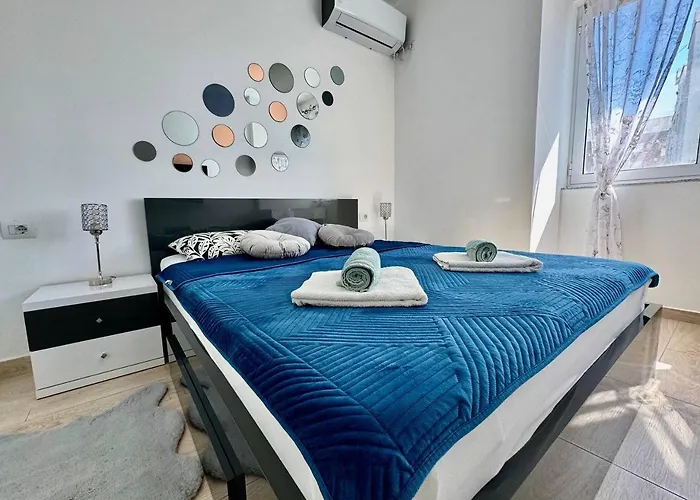 Blue Escape Sea View Apartment *