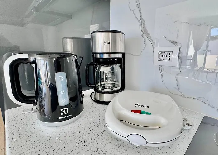 Blue Escape Sea View *